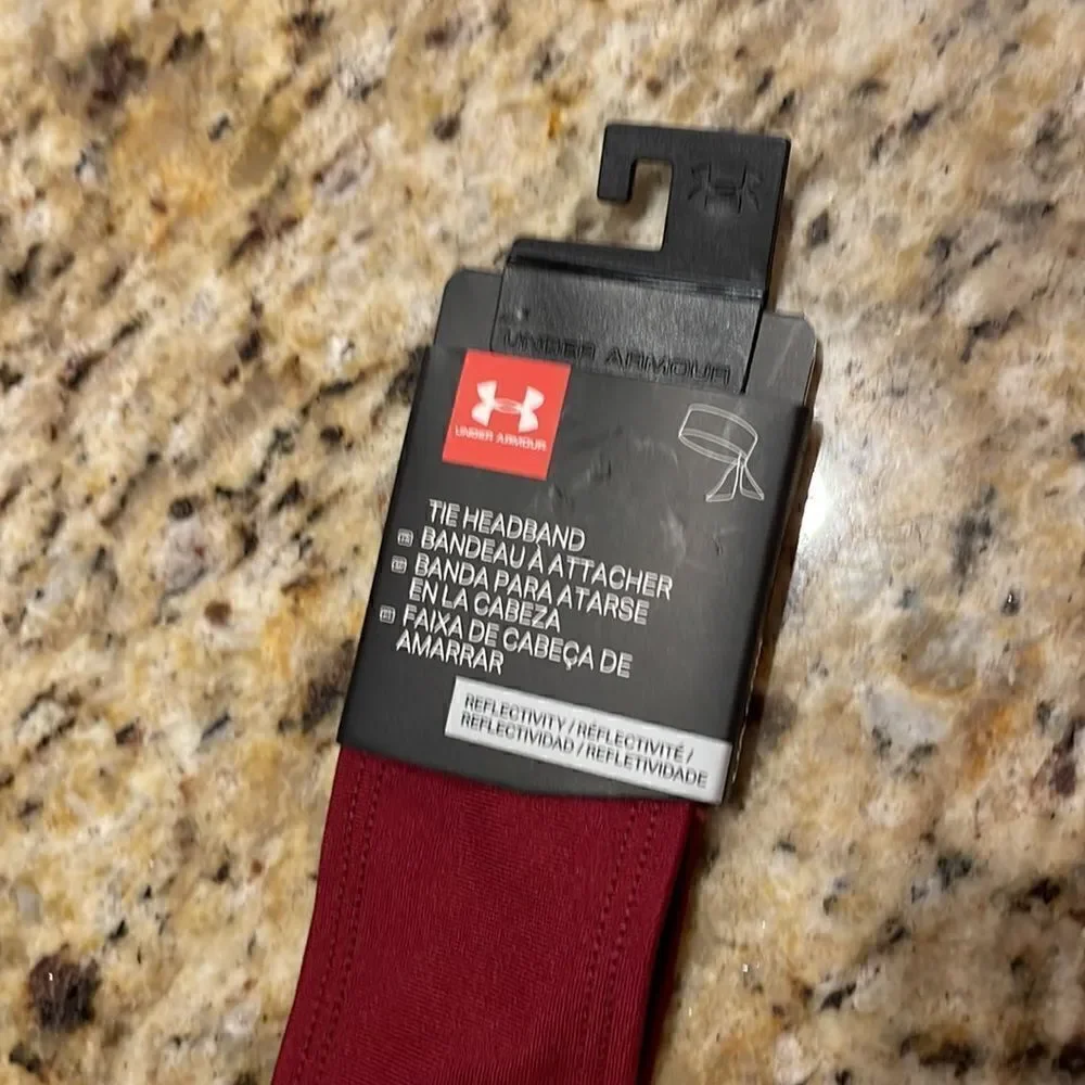 NWT Under Armor Headband